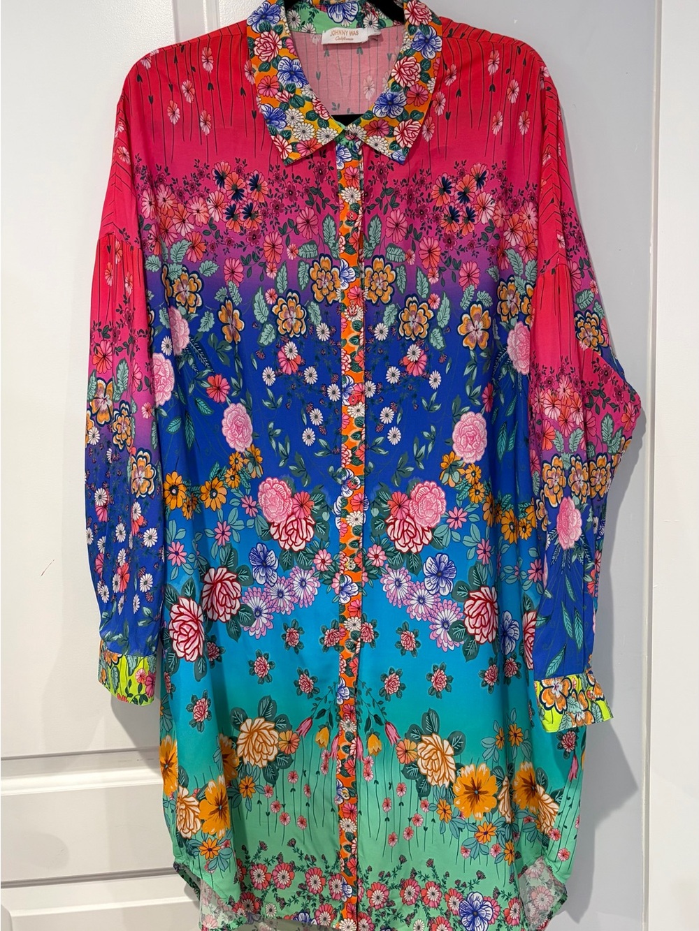 Johnny Was Floral Button Up Festive Tunic Shirt Rainbow Holiday Photo Size L